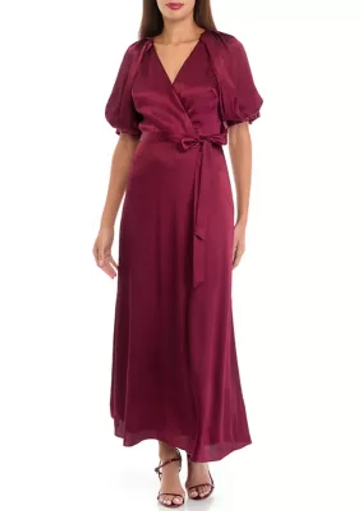 Women's Short Sleeve V-Neck Solid Satin Fit and Flare Dress