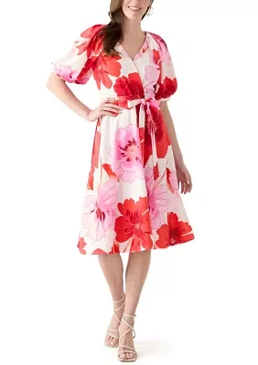 Women's Short Sleeve V-Neck Floral Print Fit and Flare Dress