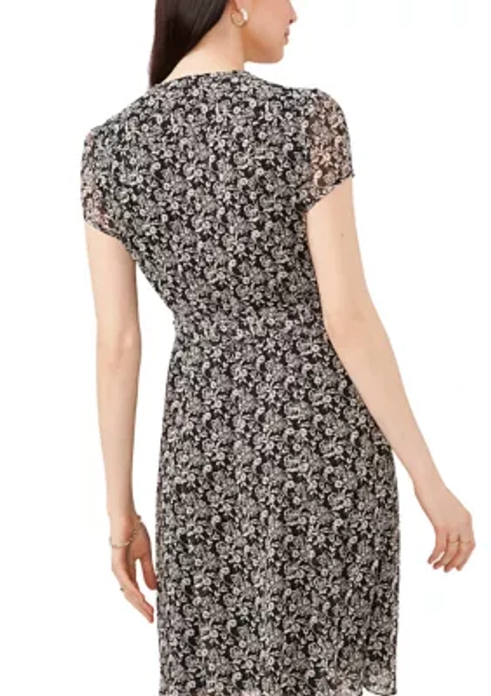 Women's Short Sleeve Split Neck Ditsy Floral Chiffon Dress