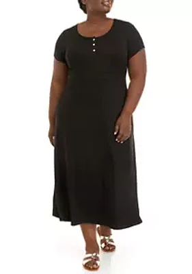Sandra Darren Plus Size Short Sleeve Scoop Neck Button Midi Dress