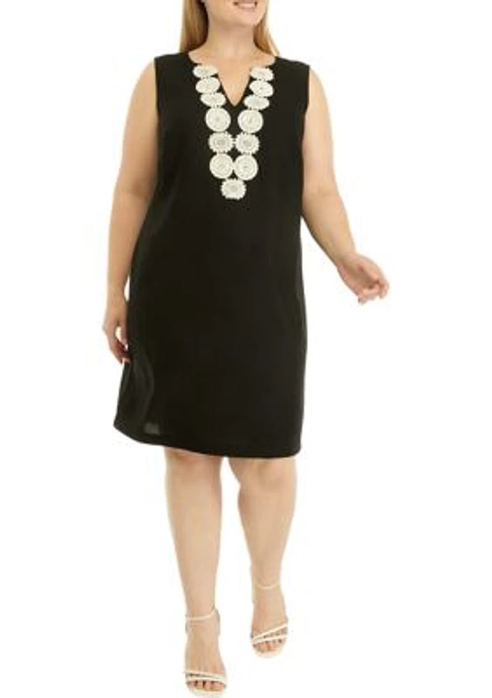 Plus Sleeveless Embroidered V-Neck Solid Linen Sheath Dress