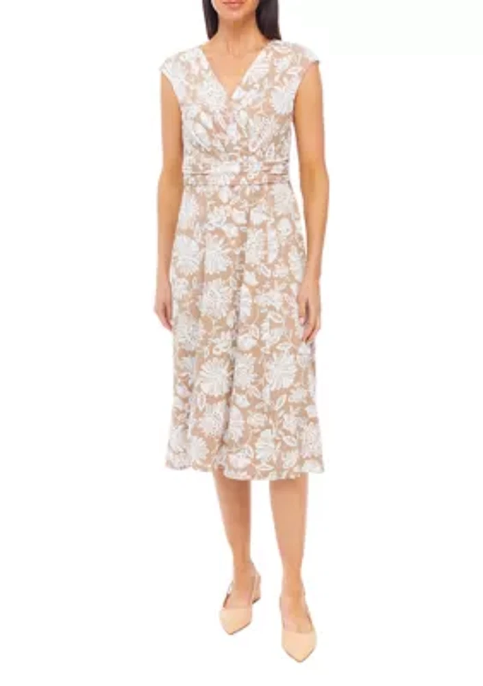 Women's Sleeveless V-Neck Floral Print Fit and Flare Dress