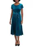 Women's Cap Sleeve Scoop Neck Tie Waist Velvet Dress