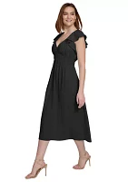 Women's Short Sleeve V-Neck Solid Fit and Flare Dress