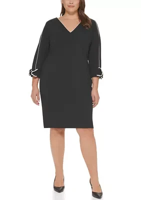 Plus 3/4 Sleeve V-Neck Solid Sheath Dress