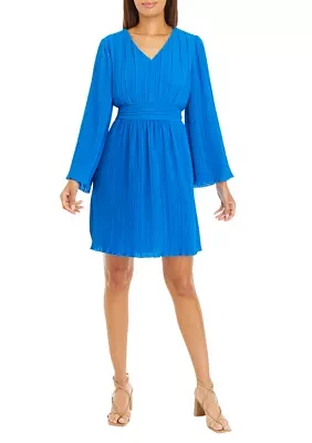 Women's Long Sleeve V-Neck Pleated Solid A-Line Dress