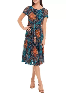 Short Sleeve Round Neck Abstract Print Tie Waist Fit and Flare Dress