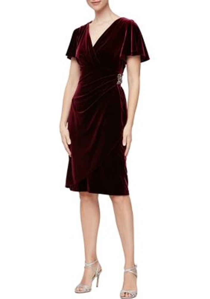 Women's V-Neck Velvet Sheath Dress