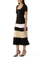 Women's Short Sleeve Square Neck Stripe Fit and Flare Dress