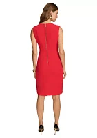 Women's Sleeveless Crew Neck Solid Sheath Dress