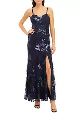 A. Byer Women's Sweetheart Neck Embroidered Mesh Slim Gown