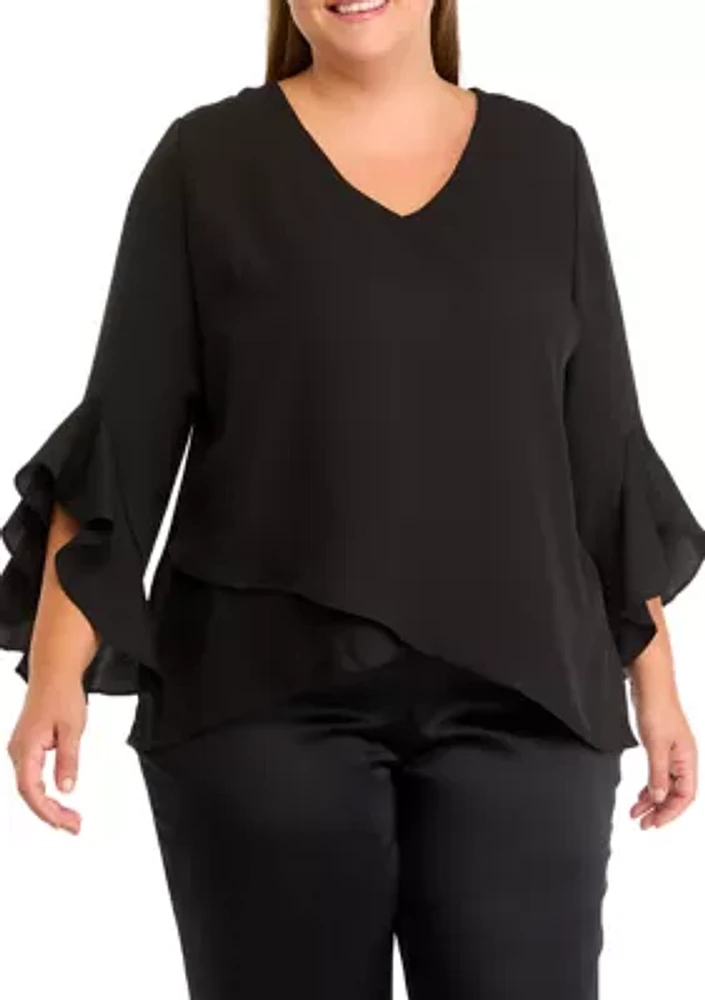 Plus V-Neck 3/4 Sleeve Blouse