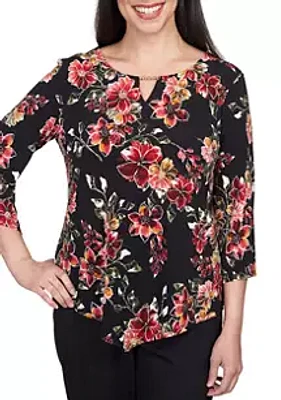 Alfred Dunner Women's Classics Tossed Floral Pointed Hem Top