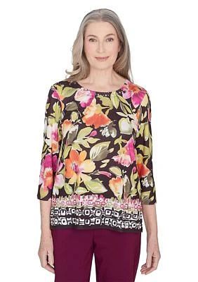 Women's Classics Floral Geo Border Top