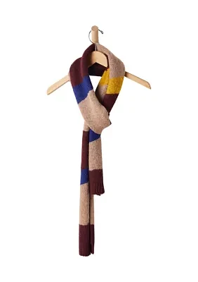 Carina Swirl Scarf