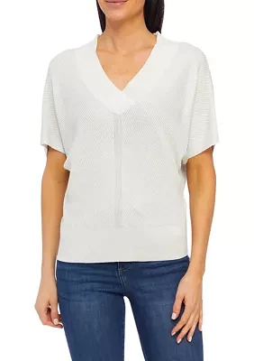 Women's Short Sleeve V-Neck Pullover Top