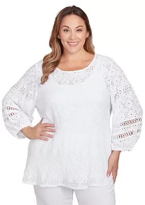 Plus Diamond Eyelet Solid Lined Crinkle Knit Top