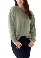 Women's Long Sleeve V-Neck Free Flow Pullover