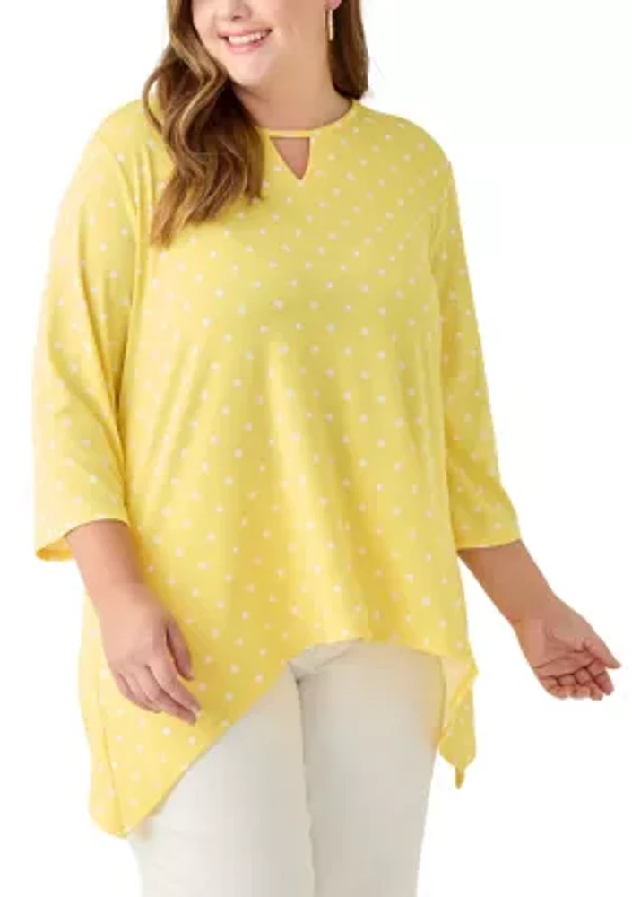 Plus 3/4 Sleeve Sharkbite Hem Tunic