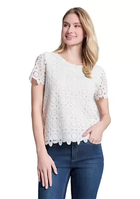 Women's Medallion Lace Short Sleeve T-Shirt