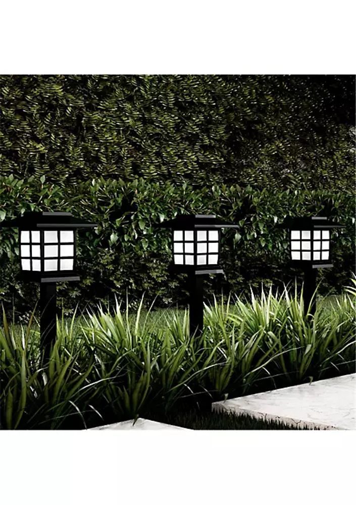 Belk Pure Garden 50-LG1057 Solar Pathway Coach Lights 15 in. Set of  The Summit