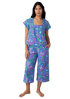 Pintuck Hummingbird Haven Printed Cropped Pajama Set