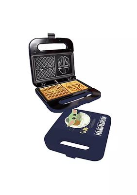 Uncanny Brands WWE Championship Belt Waffle Maker- Start Your Breakfast  Like A Champion- Waffle Iron