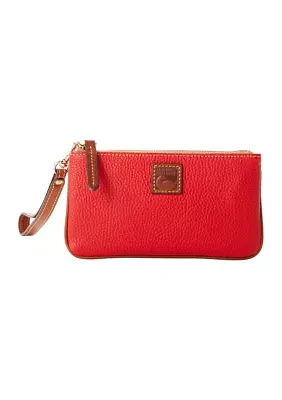 Pebble Medium Wristlet