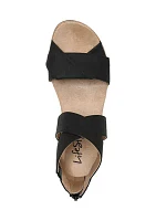 Zoom Sandal