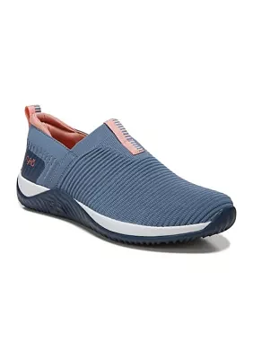 Echo Knit Slip On Sneaker