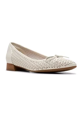 Natalyn Step Flats