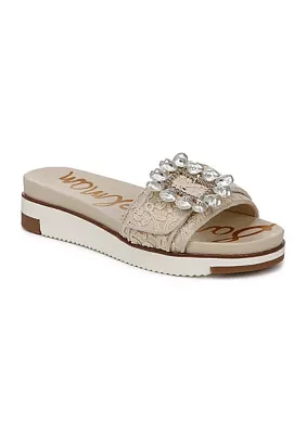 Ariane Orchid Sandals