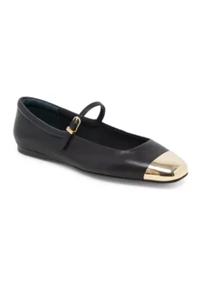 Reyes Toe Cap Flats