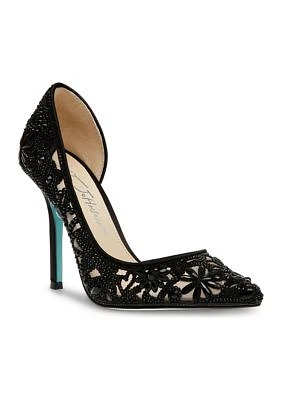 Chic Pumps