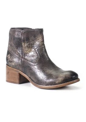 Walnut Grove Vintage Boots