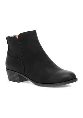 Nevis Booties