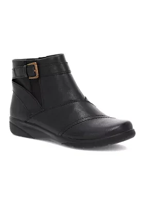 Darcy Boots