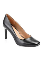 Monalee Pumps