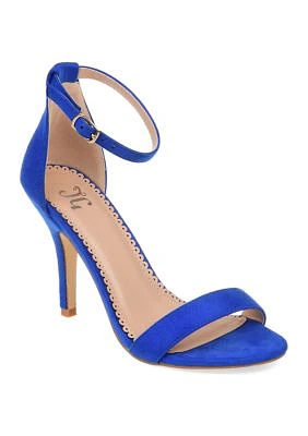 Polly Pumps