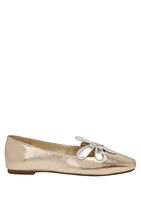 The Evie Daisy Flat