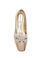 The Evie Daisy Flat