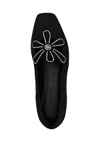 The Evie Daisy Flats