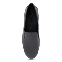 Nuit Almond Toe Loafer