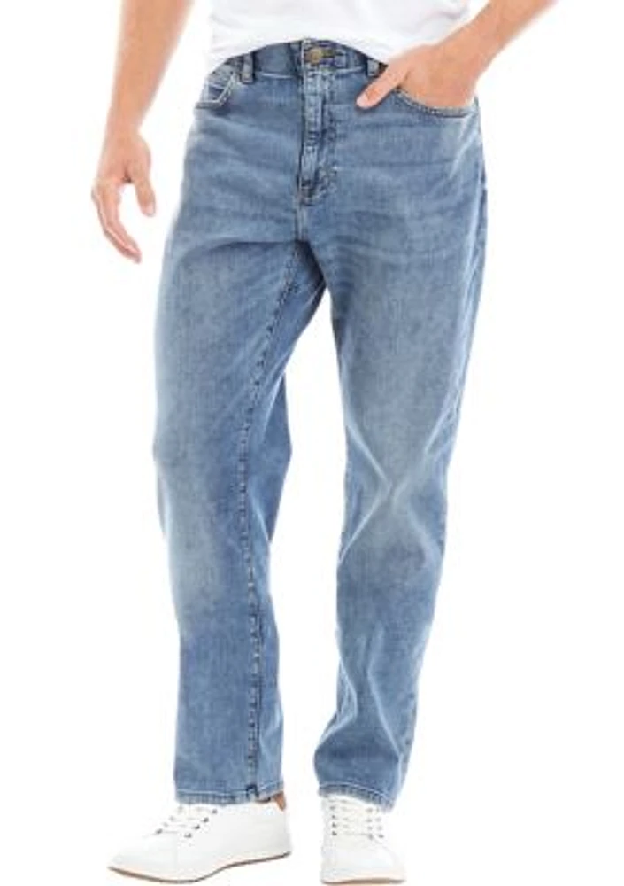 ​ Men's Extreme Motion Athletic Tapered Leg Jeans