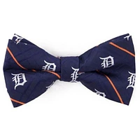 TIGERS OXFORD BOW TIE