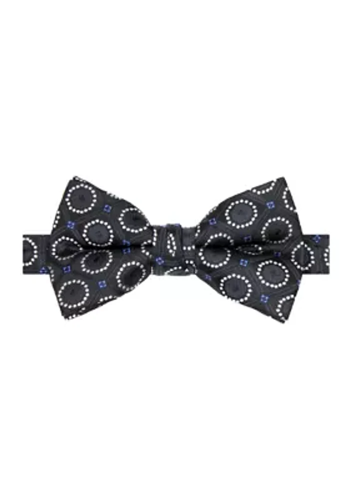 Medallion Bow Tie