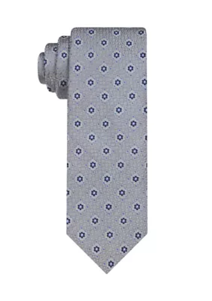 Alternating Medallion Tie