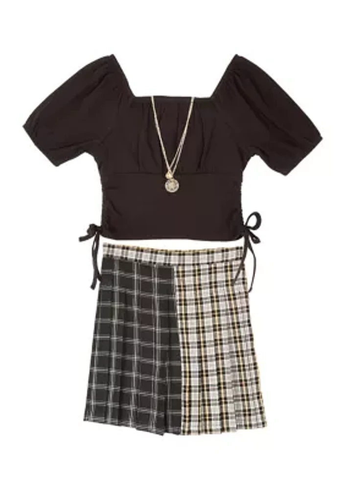 Girls 7-16 Ribbed Knit Puff Sleeve Top and Color Block Skirt with Necklace