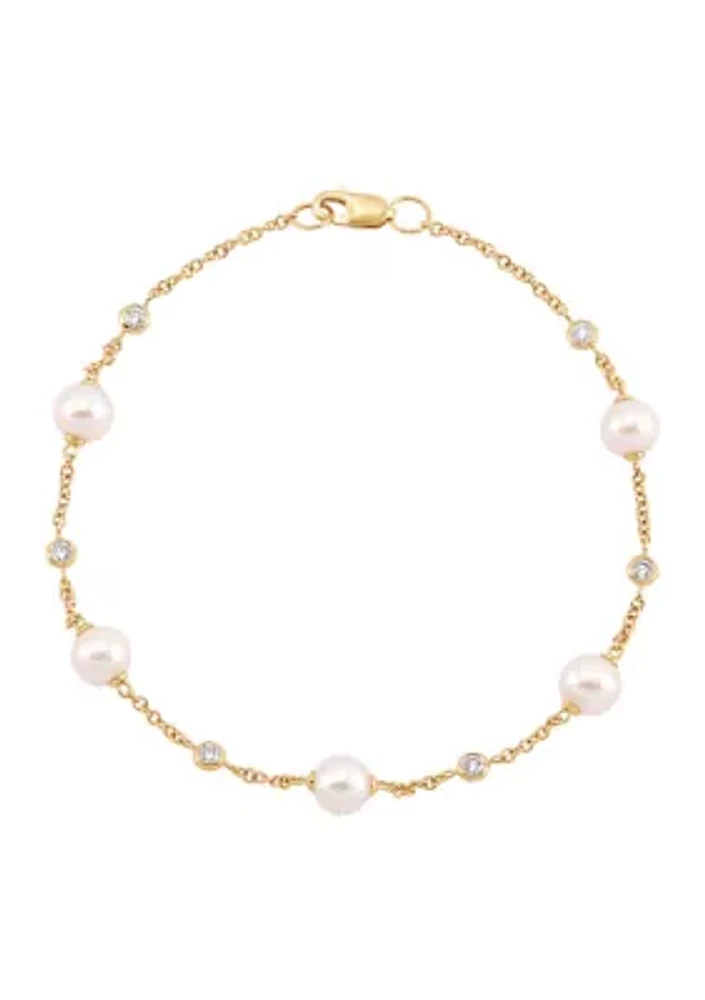 Pearl and 1/5 ct. t.w. Lab Grown Diamond Bracelet in 10K Yellow Gold
