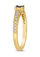 Diamond Illusion 1/3 ct. t.w. Diamond Ring in 14K Honey Gold 